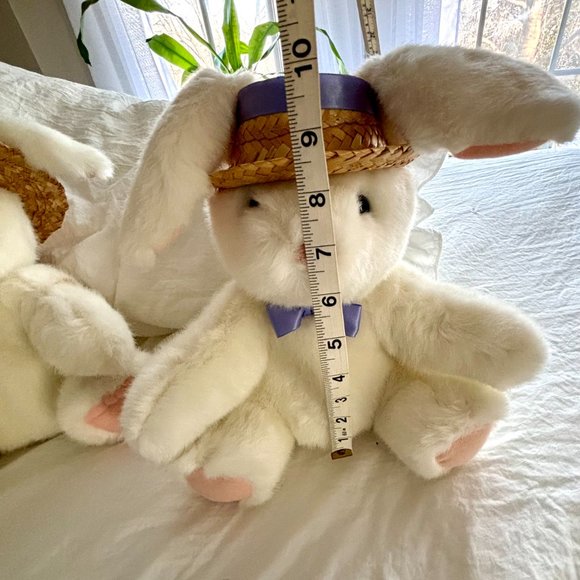 Vintage Hallmark Boy & Girl Easter Bunny Rabbits Straw Hats Excellent Condition - Picture 8 of 8